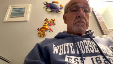 daddyweis online show from October 10, 2025, 7:13 pm