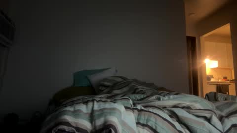 daddyznutrag online show from April 29, 2026, 8:07 am