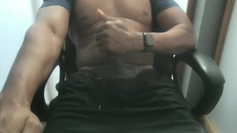 Snapshot of dadsblk chatting on October 7, 2025, 6:16 pm D online show from October 7, 2025, 6:16 pm