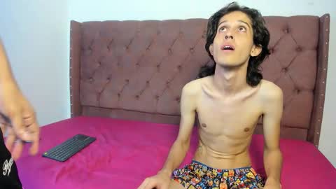 Snapshot of dady_show69 chatting on December 17, 2025, 12:55 pm ALLAN online show from December 17, 2025, 12:55 pm