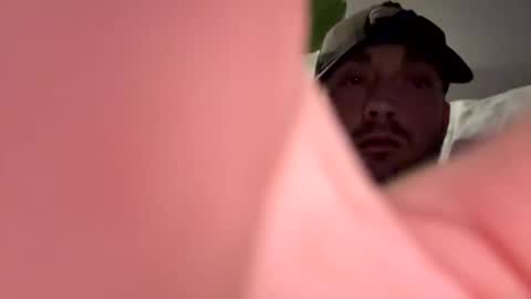 Snapshot of dadzillaz chatting on September 16, 2025, 4:24 am dadzillaz online show from September 16, 2025, 4:24 am