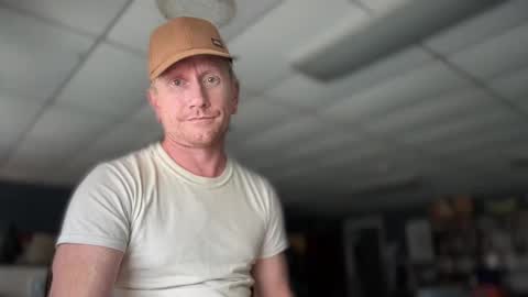 daemon online show from September 8, 2025, 4:17 pm