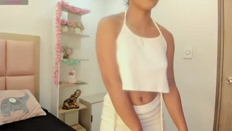 Lesly online show from January 8, 2025, 3:51 am