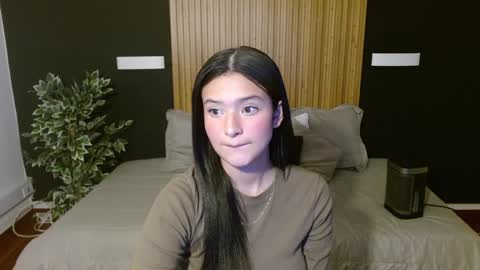 Snapshot of dafne_bss chatting on January 23, 2025, 5:35 am dafne_bss online show from January 23, 2025, 5:35 am