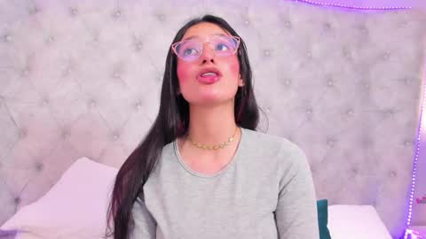 dafne_bss online show from May 22, 2026, 5:14 am