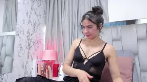 dafne_quenn online show from September 25, 2025, 1:15 pm