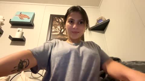 Snapshot of dafnecloutier chatting on January 6, 2025, 9:43 pm Dafne 27 Cory-24 online show from January 6, 2025, 9:43 pm