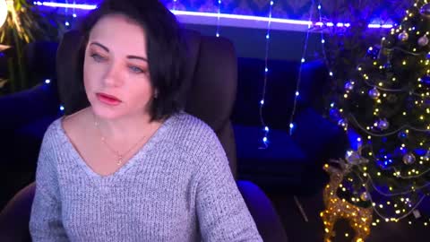Snapshot of dafni_mon chatting on December 10, 2024, 6:33 am Dafni Mon online show from December 10, 2024, 6:33 am