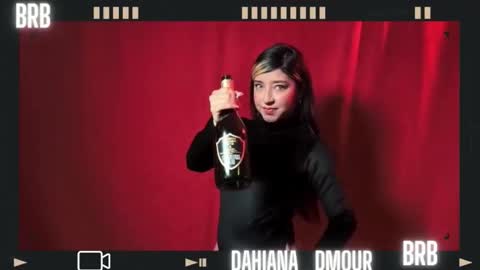 Dahiana  online show from November 24, 2025, 11:10 am