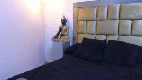 Dahiana online show from November 28, 2025, 10:18 am