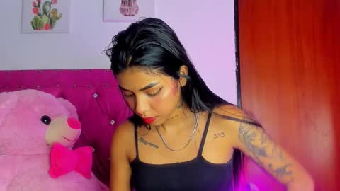    online show from November 15, 2025, 8:00 am