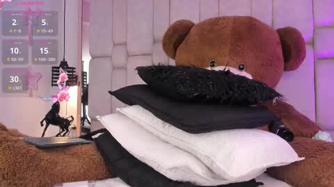 Daia Ortiz  online show from November 25, 2025, 8:53 pm