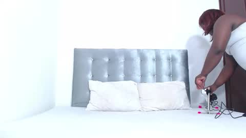 Daiisha.. online show from November 9, 2025, 7:12 pm