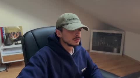 Daimon  online show from November 5, 2025, 9:20 am