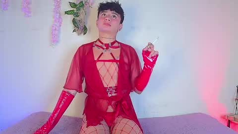 daimond cooper online show from April 26, 2026, 7:33 pm