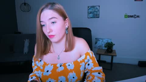 Snapshot of daisy_candy chatting on December 20, 2024, 1:43 pm Little Di online show from December 20, 2024, 1:43 pm