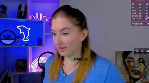 Little Di online show from December 14, 2025, 10:58 pm