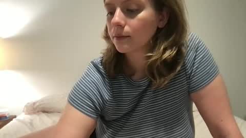 daisy_lately online show from March 10, 2026, 10:53 am