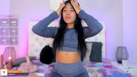 Daisy online show from February 4, 2025, 8:06 pm