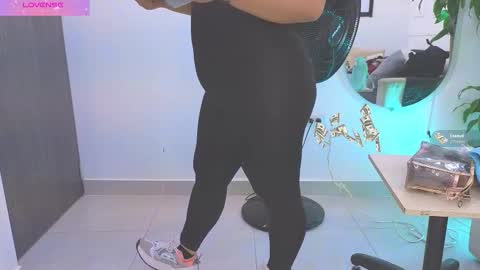 Daisy Price online show from March 14, 2026, 10:53 am