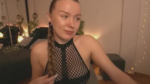 Snapshot of daisy_stacey chatting on October 12, 2025, 7:57 pm Stacey online show from October 12, 2025, 7:57 pm