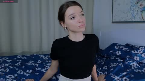 Naomi online show from December 3, 2024, 8:27 am