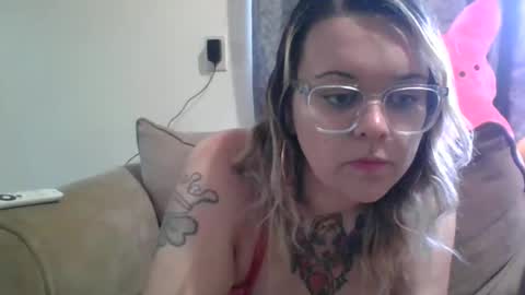 DaisyTucson online show from April 23, 2026, 10:12 pm