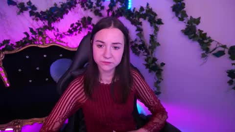 daisyyfire online show from November 1, 2025, 1:46 pm