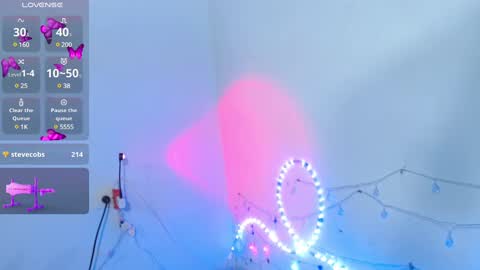 Snapshot of dakkotta_curvy chatting on January 18, 2025, 5:10 am VALENTINA  online show from January 18, 2025, 5:10 am