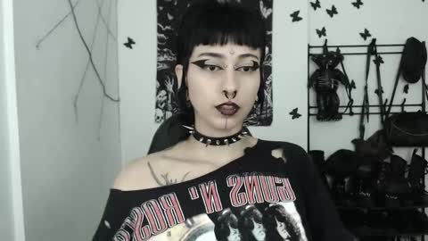 dakota online show from October 1, 2025, 3:12 am