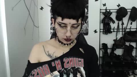 dakota online show from October 19, 2025, 1:12 pm