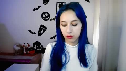 Maca online show from October 19, 2025, 2:07 pm