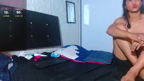 Dakota And Bellamy online show from December 4, 2024, 6:22 am