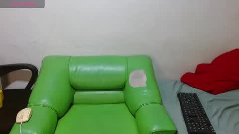 Dakota And Bellamy online show from January 18, 2025, 10:39 pm