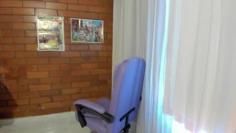 The girl of your dreams o online show from February 21, 2025, 9:43 pm