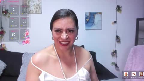 Dakotaagray online show from March 17, 2026, 12:48 am