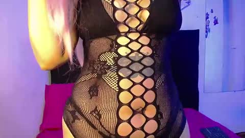 Snapshot of dakotarouse1 chatting on February 19, 2026, 1:40 pm Daakota online show from February 19, 2026, 1:40 pm