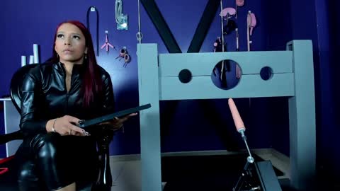 Snapshot of dakotha_90 chatting on December 14, 2024, 2:42 pm dakotha online show from December 14, 2024, 2:42 pm