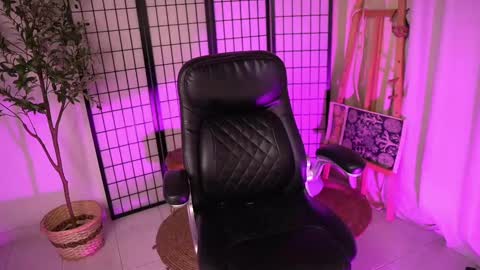 Dalia Morgan online show from March 2, 2025, 3:02 am