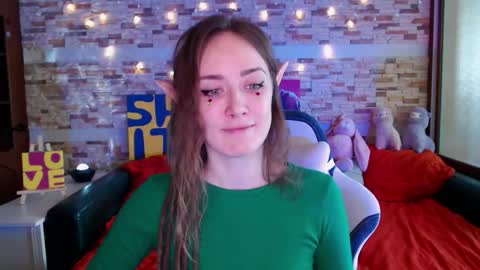 Dalia  online show from December 23, 2025, 10:13 am