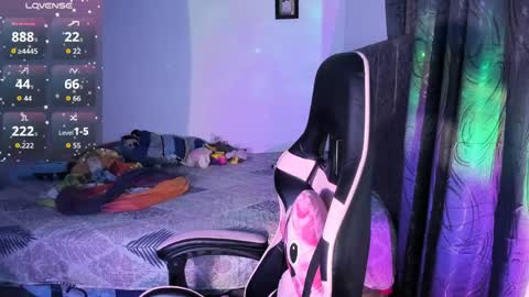 Dalia April online show from April 4, 2026, 12:35 pm