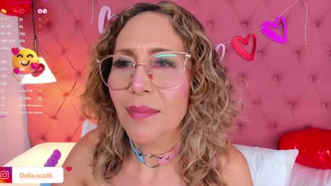 Dalia online show from February 19, 2025, 10:53 pm