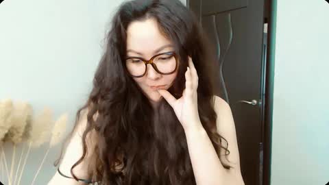 Dali online show from November 13, 2025, 6:34 am