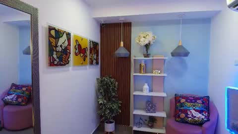 Dalila  online show from November 8, 2025, 6:07 pm