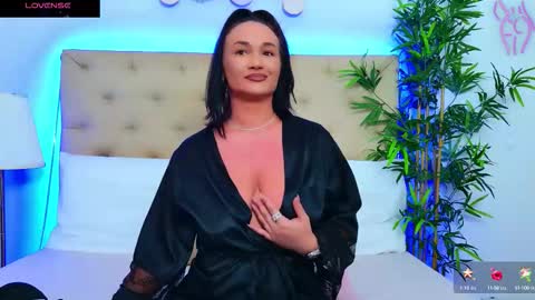 daliyaa_ online show from September 17, 2025, 12:18 pm