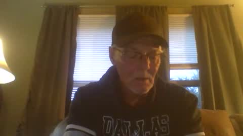 Snapshot of dallasinky chatting on April 10, 2026, 11:15 am dallas online show from April 10, 2026, 11:15 am