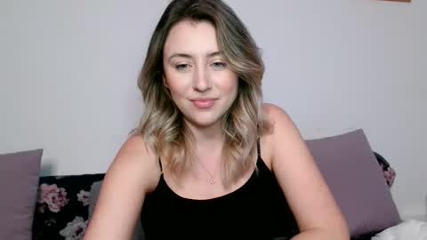 Snapshot of dalyana22 chatting on February 23, 2026, 10:07 pm Maria online show from February 23, 2026, 10:07 pm