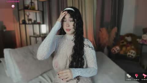 Dalyla online show from June 5, 2026, 1:28 pm