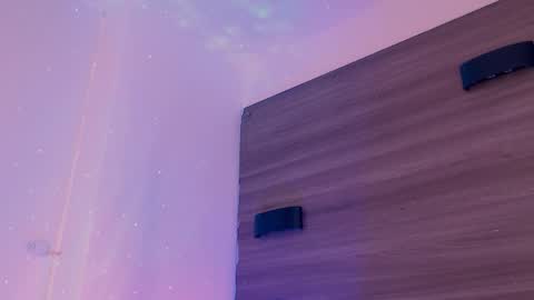         online show from February 13, 2026, 6:09 am