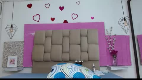 damaryleon online show from November 10, 2025, 7:02 pm